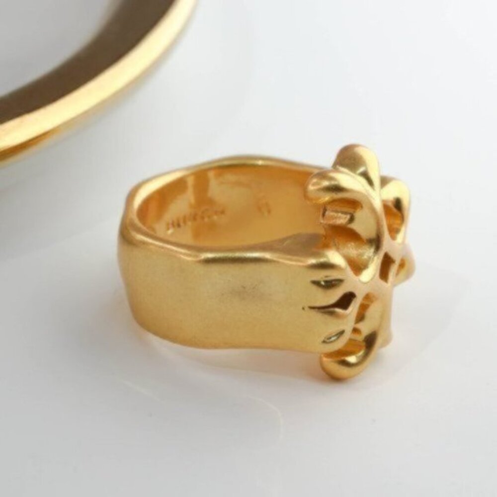 Tory Burch Roxanne Logo Ring in Tory Gold (NEW) - Picture 5 of 9